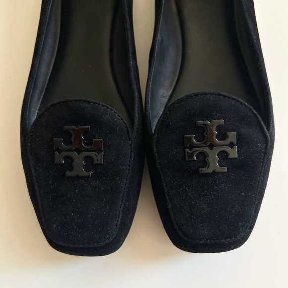 Tory Burch Black Suede Loafers Flats 8.5 - Picture 2 of 10
